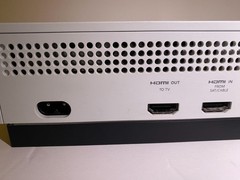 Microsoft Xbox One S 500GB Console – White – READ DESCRIPTION